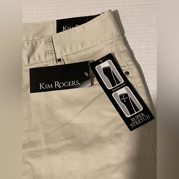 Kim Rogers size 6 women’s Super Stretch beige capri pants NEW - Picture 9 of 14